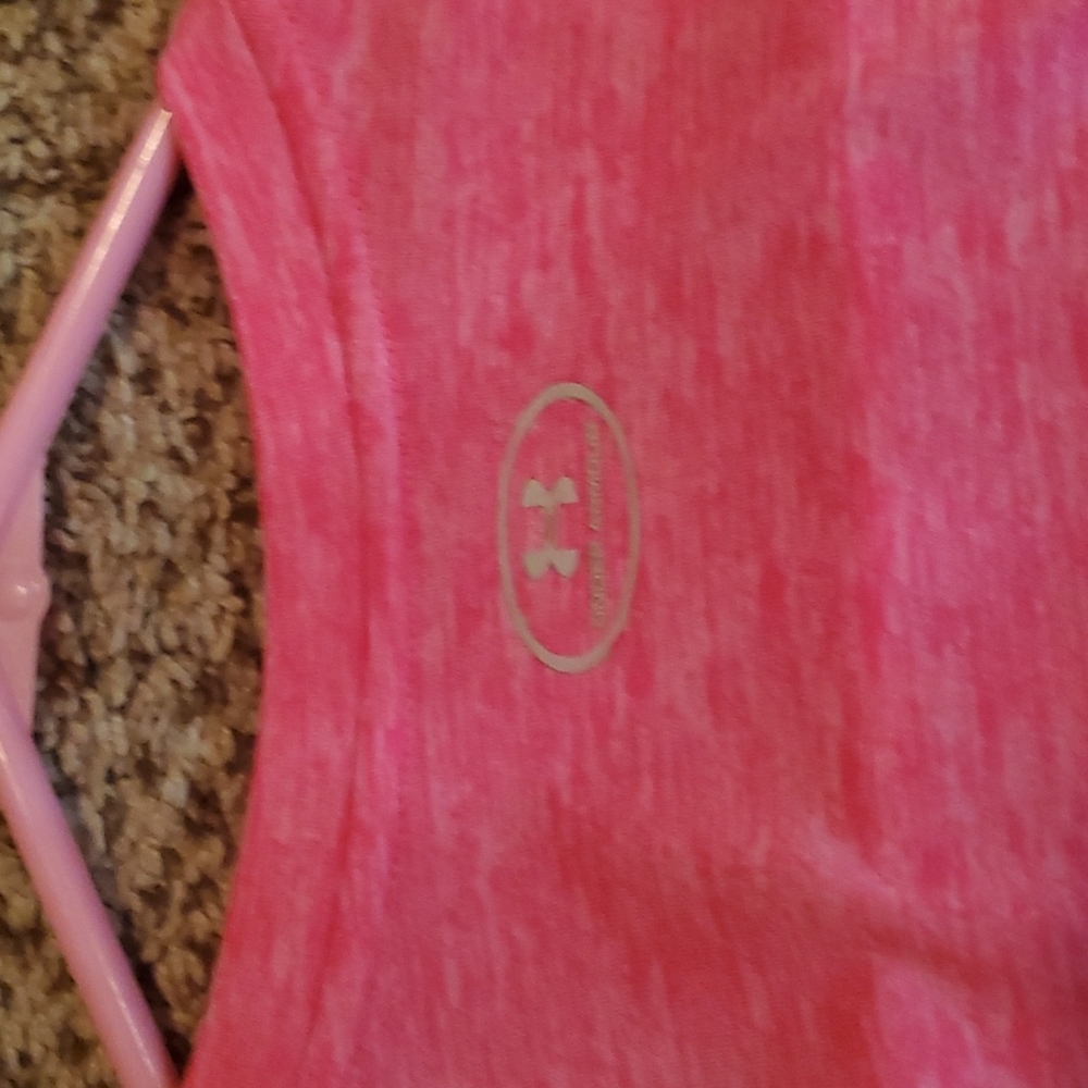 Work out top - Picture 3 of 3